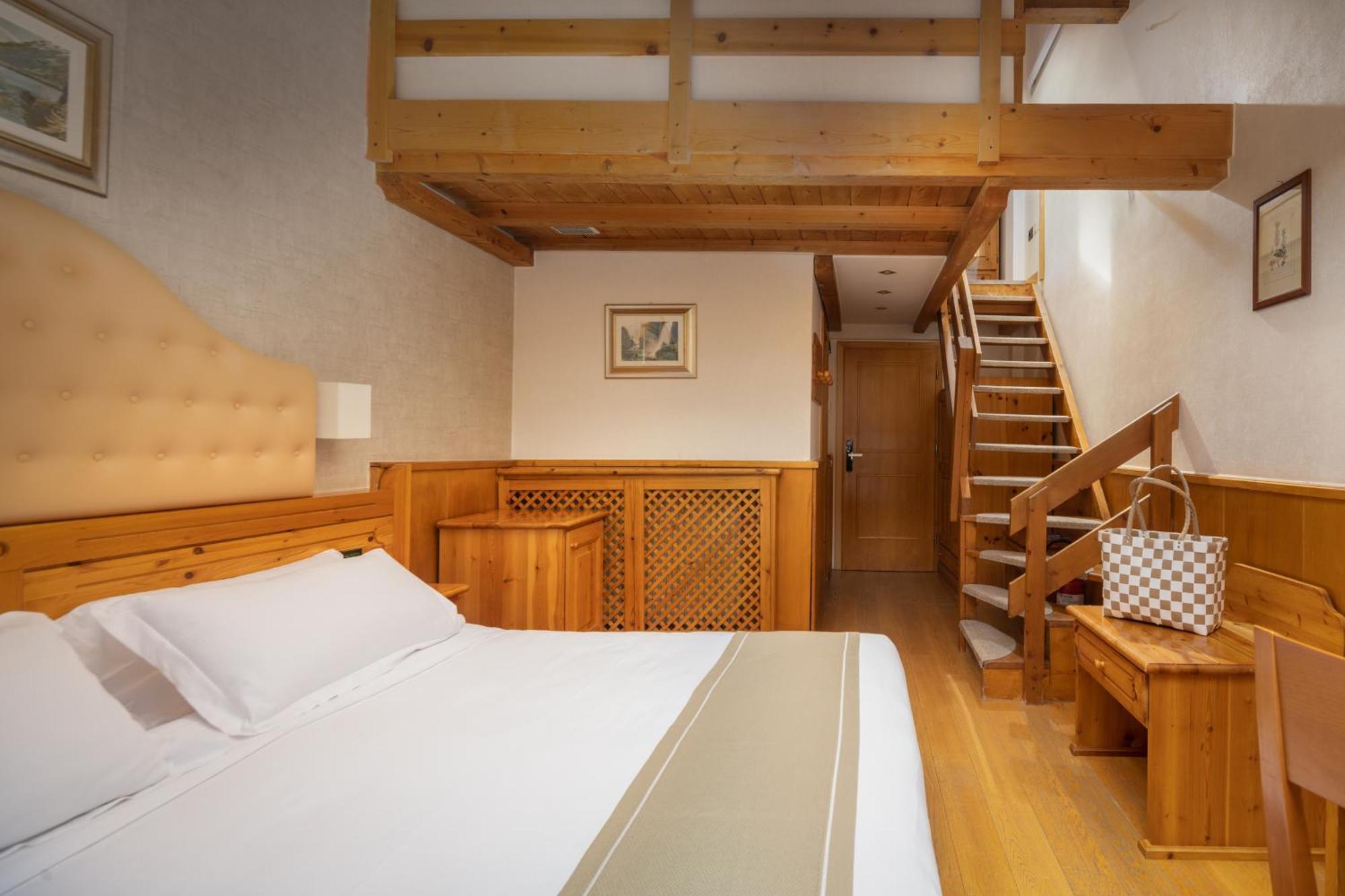 Hotel Splendid Madonna Kültér fotó